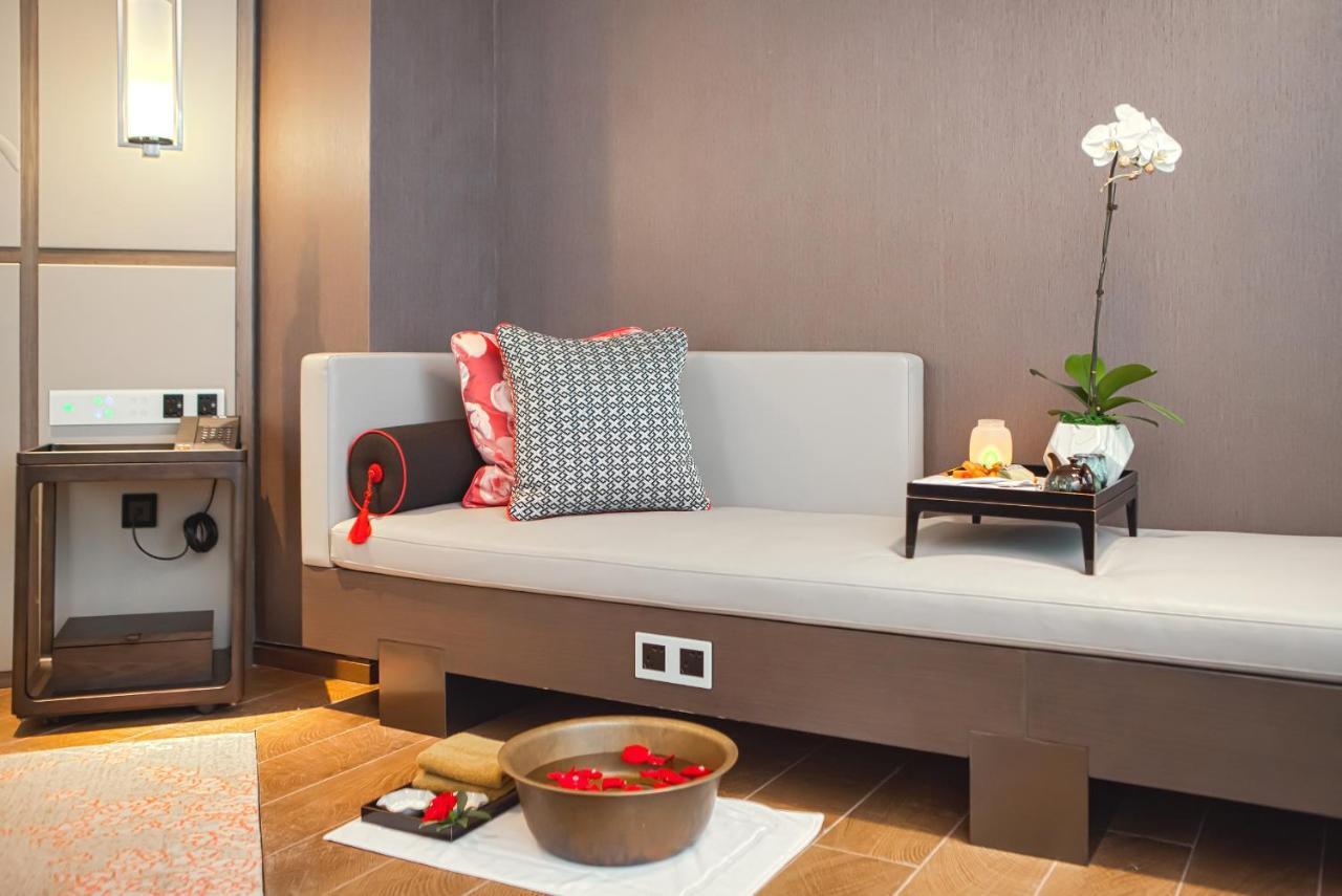 Jumeirah Guangzhou-Complimentary Shuttle Bus To Canton Fair Complex Eksteriør bilde